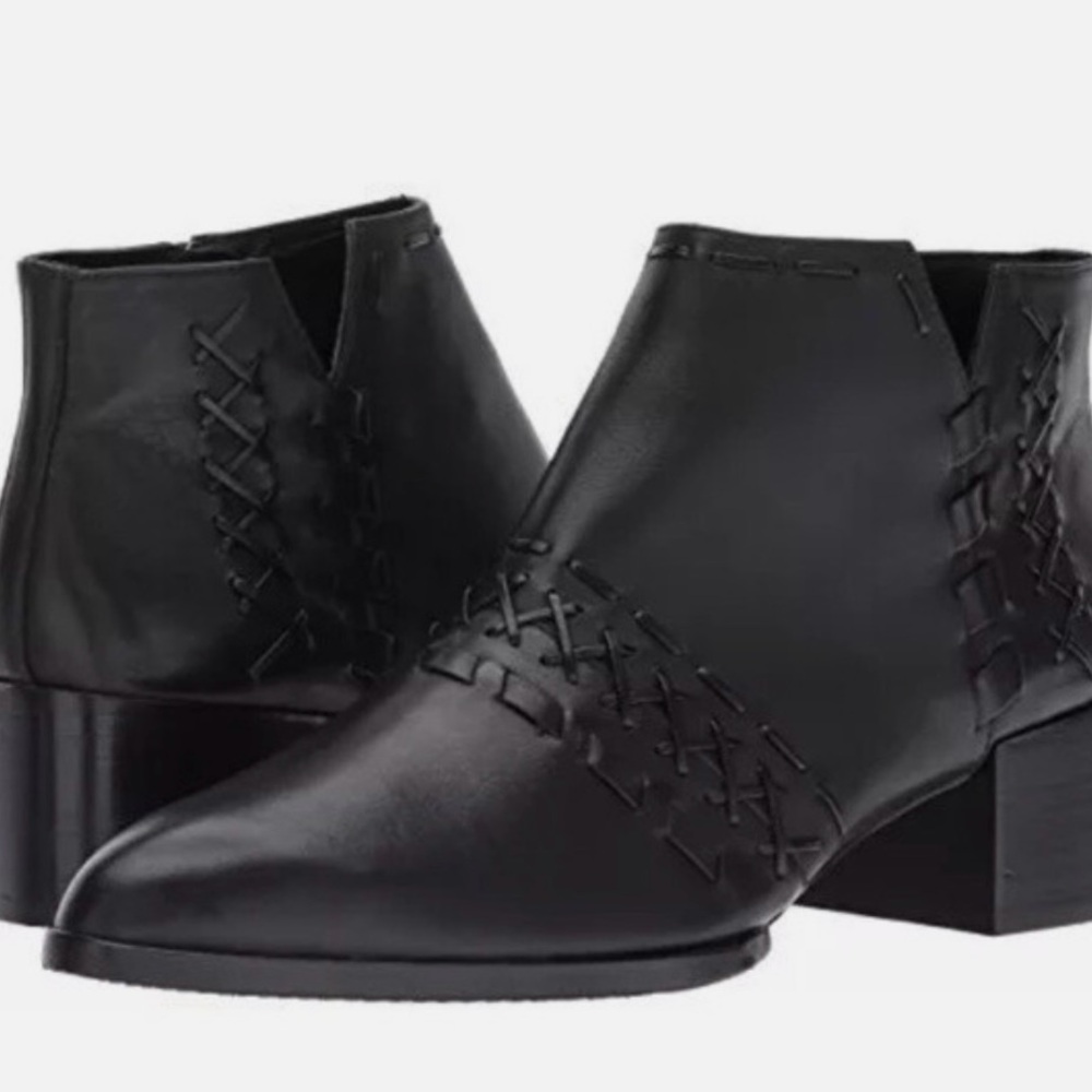Donald J. Pliner Black Leather Women’s Bowery Boots
